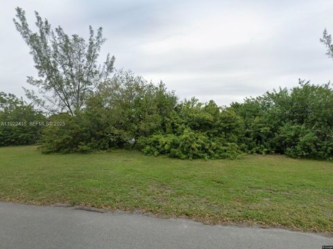 Photo of 13953 Kendale Lakes Cir #605B, Miami, FL 33183 (MLS # A11922415)