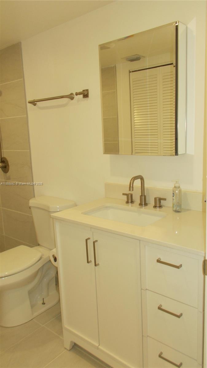 CAMBRIDGE AT CENTURY VILL - Residential Lease