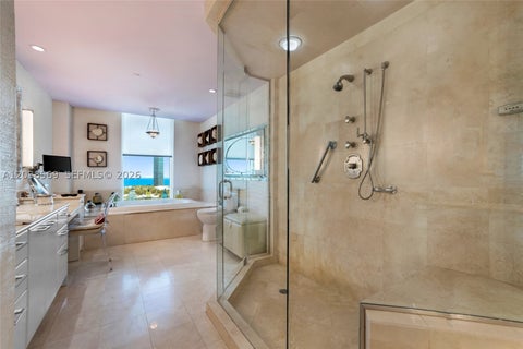 Tiny photo for 20155 NE 38th Ct #1802, Aventura, FL 33180 (MLS # A12038569)