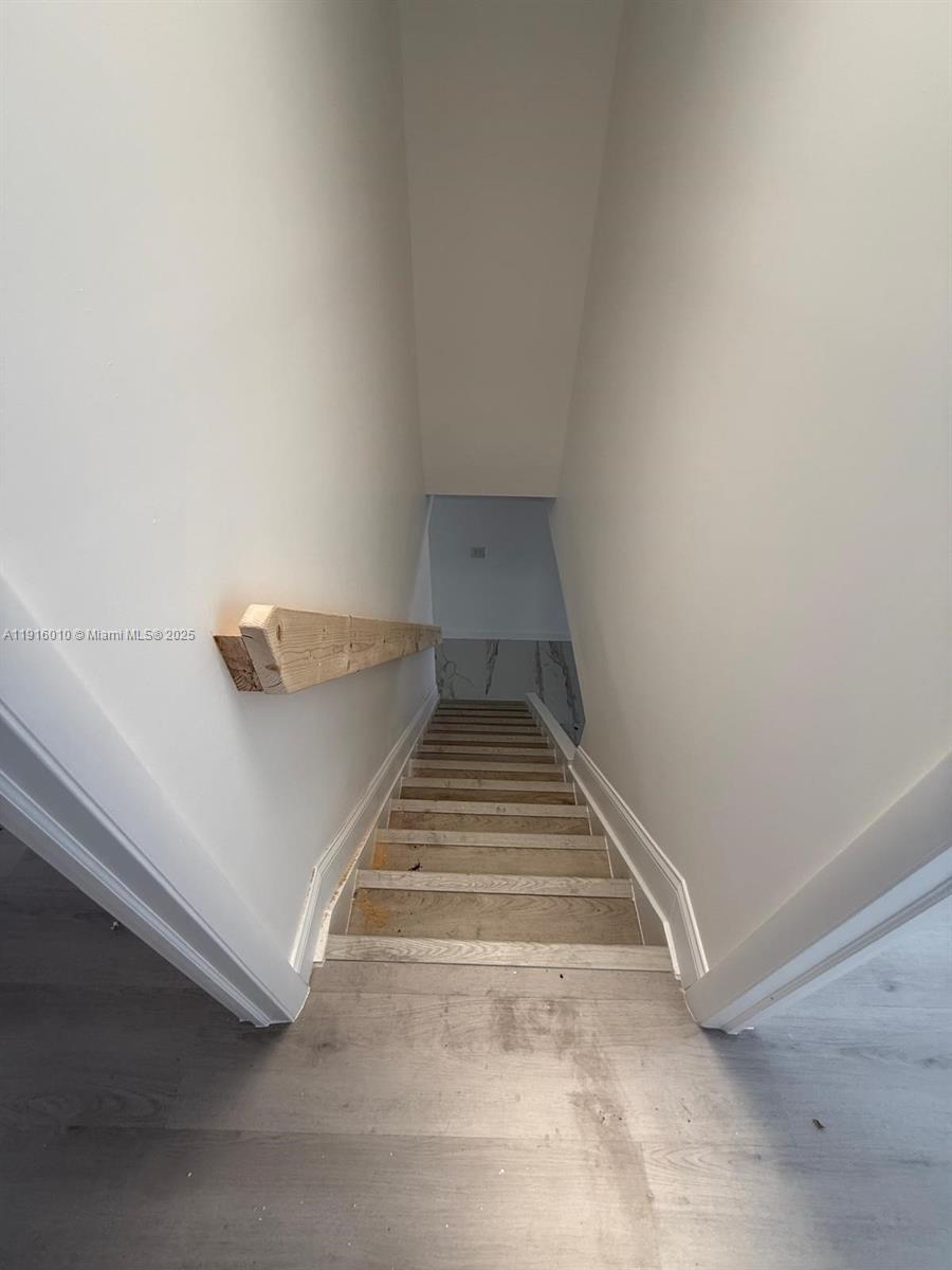 LAGO BELLO CONDO #1 - Residential Lease