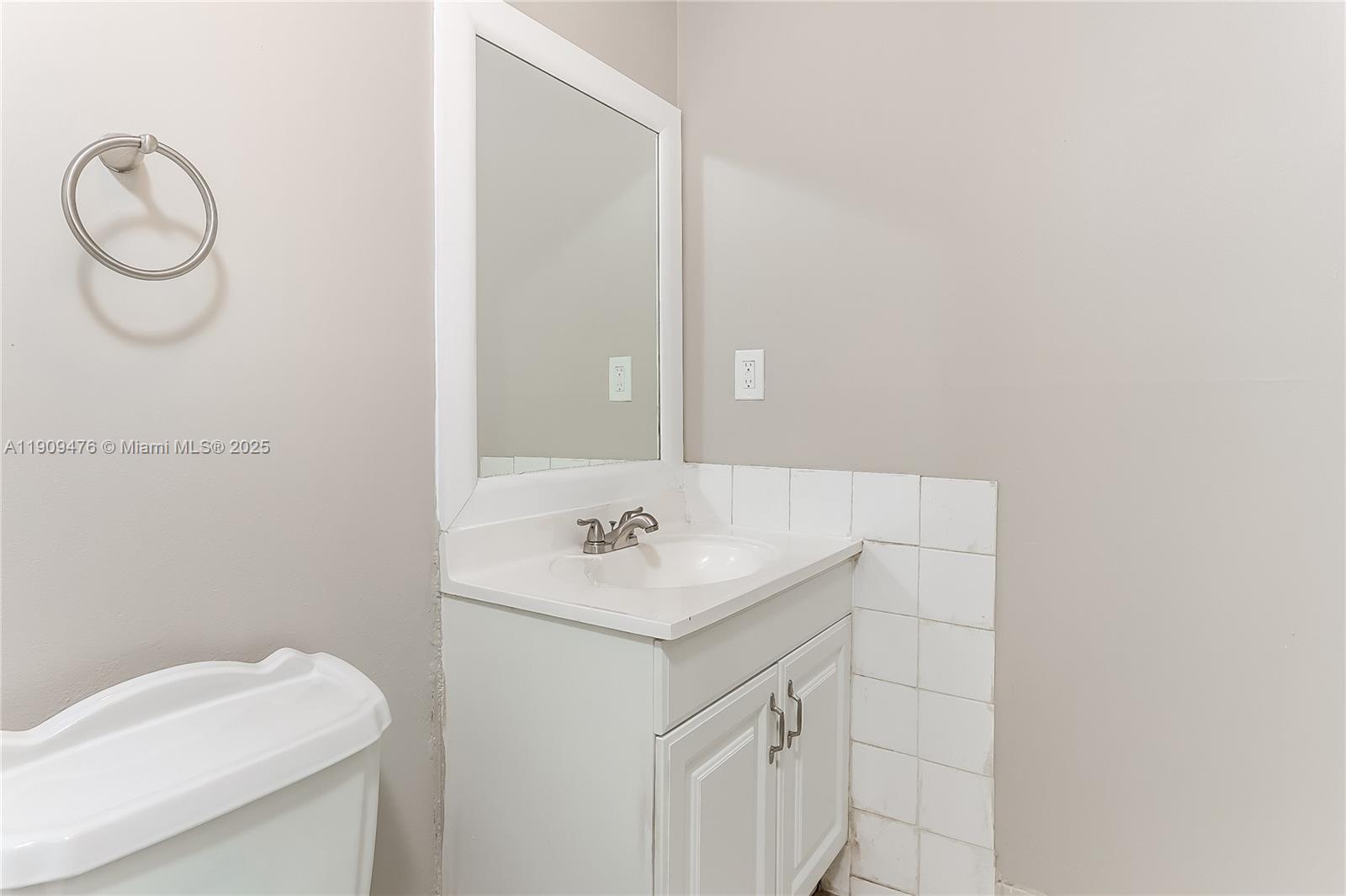 BOYNTON RIDGE - Residential Lease