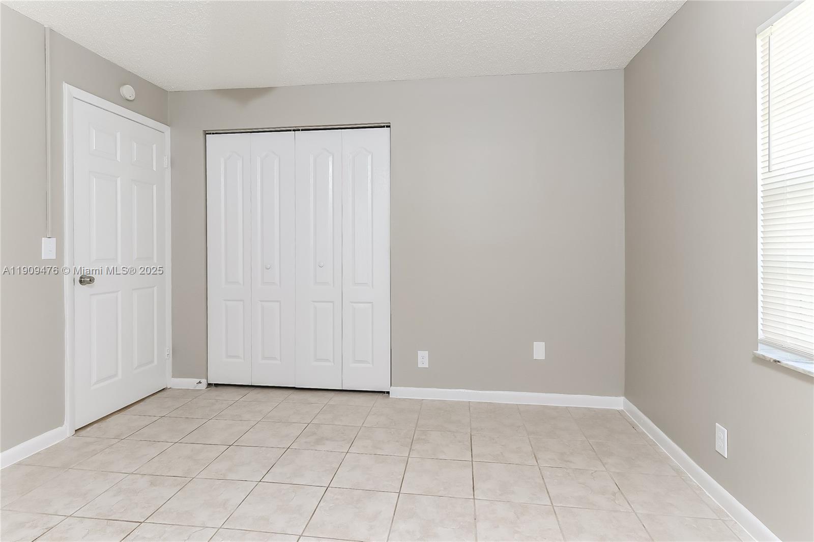 BOYNTON RIDGE - Residential Lease