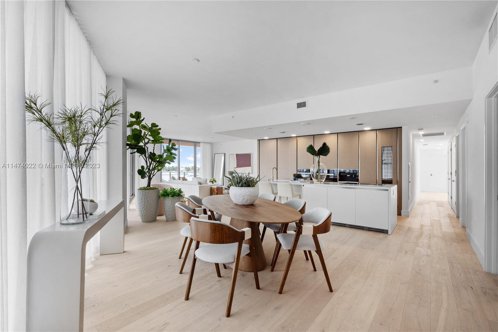 MONACO YACHT CLUB - Residential