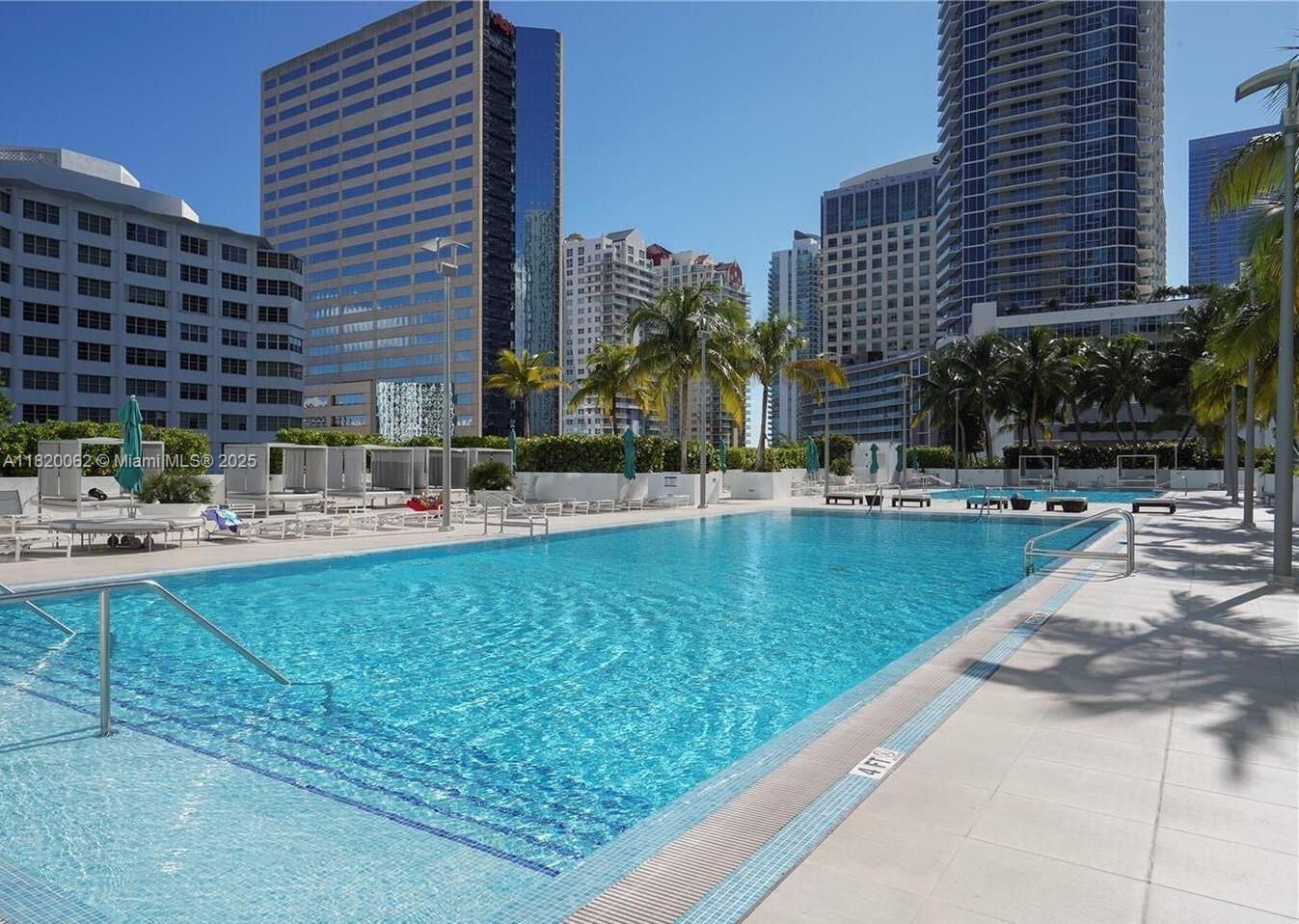 THE PLAZA 851 BRICKELL CO - Residential