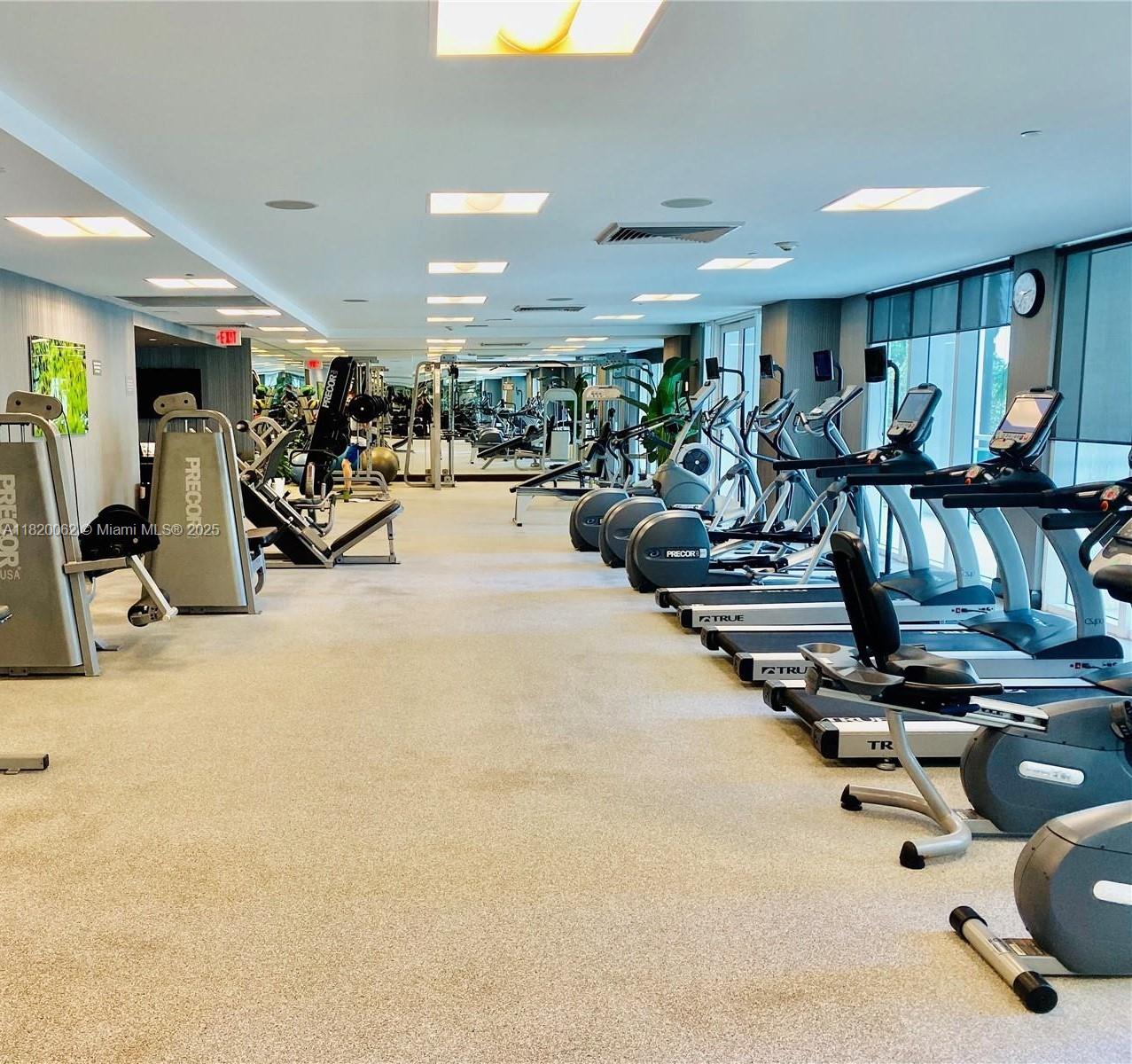 THE PLAZA 851 BRICKELL CO - Residential