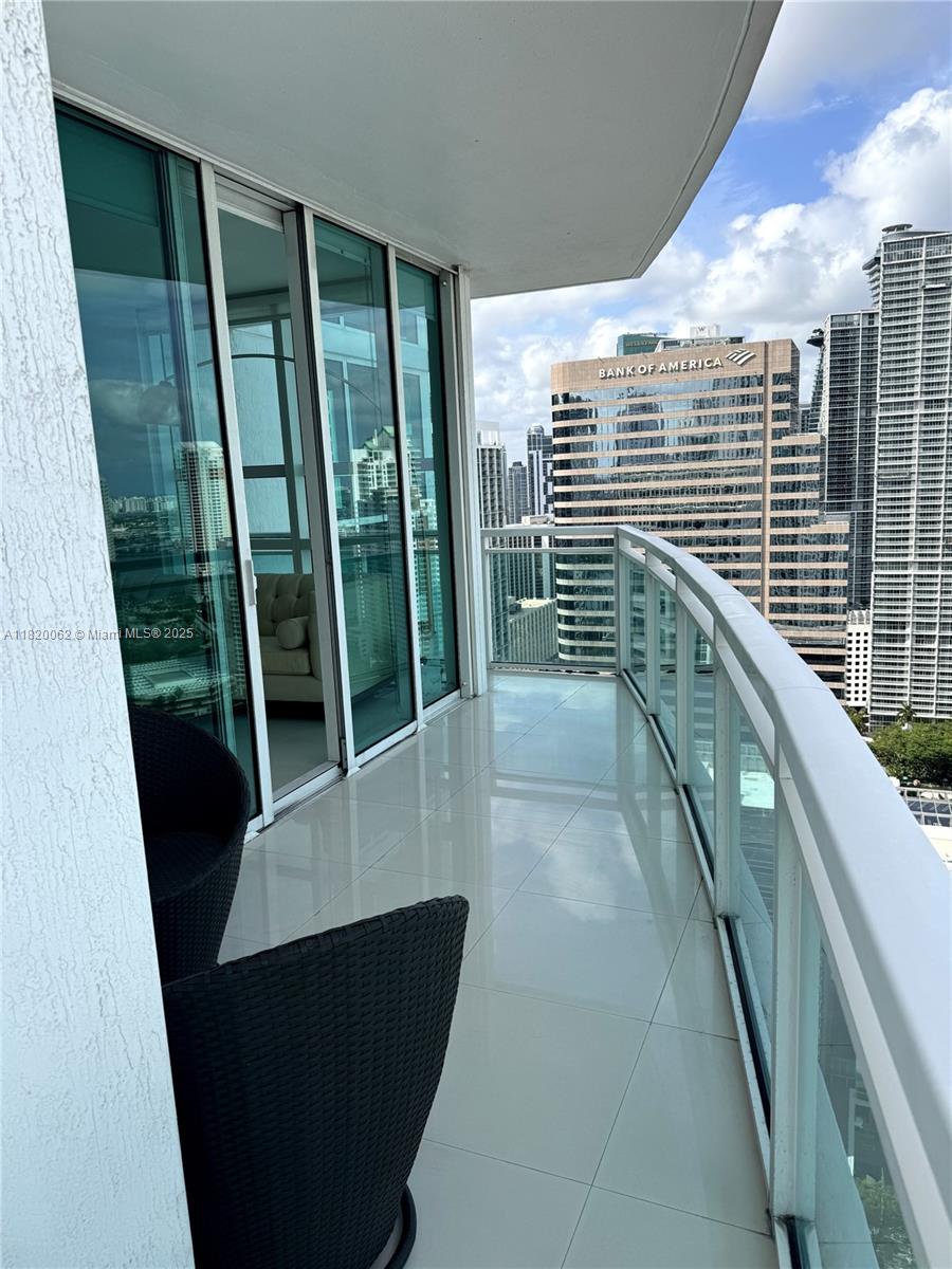 THE PLAZA 851 BRICKELL CO - Residential