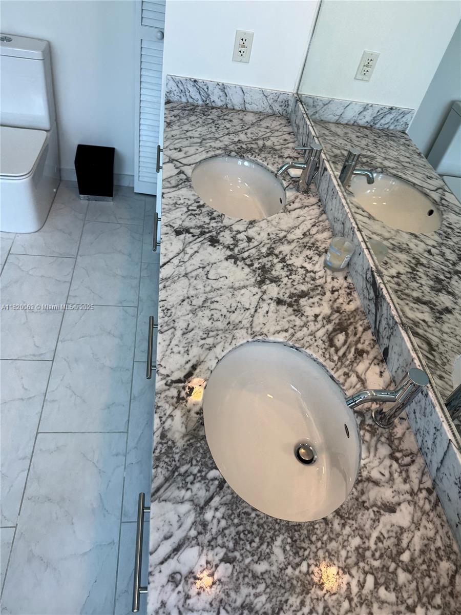 THE PLAZA 851 BRICKELL CO - Residential