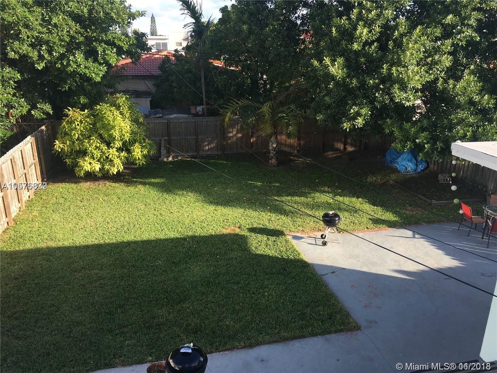 BISCAYNE BCH SUB - Residential Lease