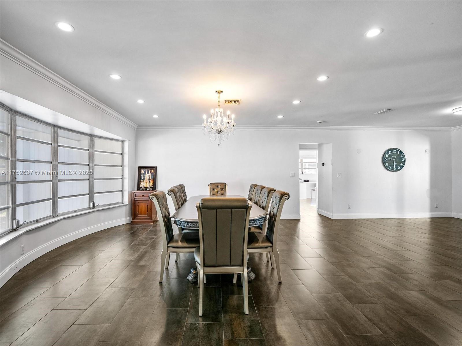 EMERALD HILLS - Residential