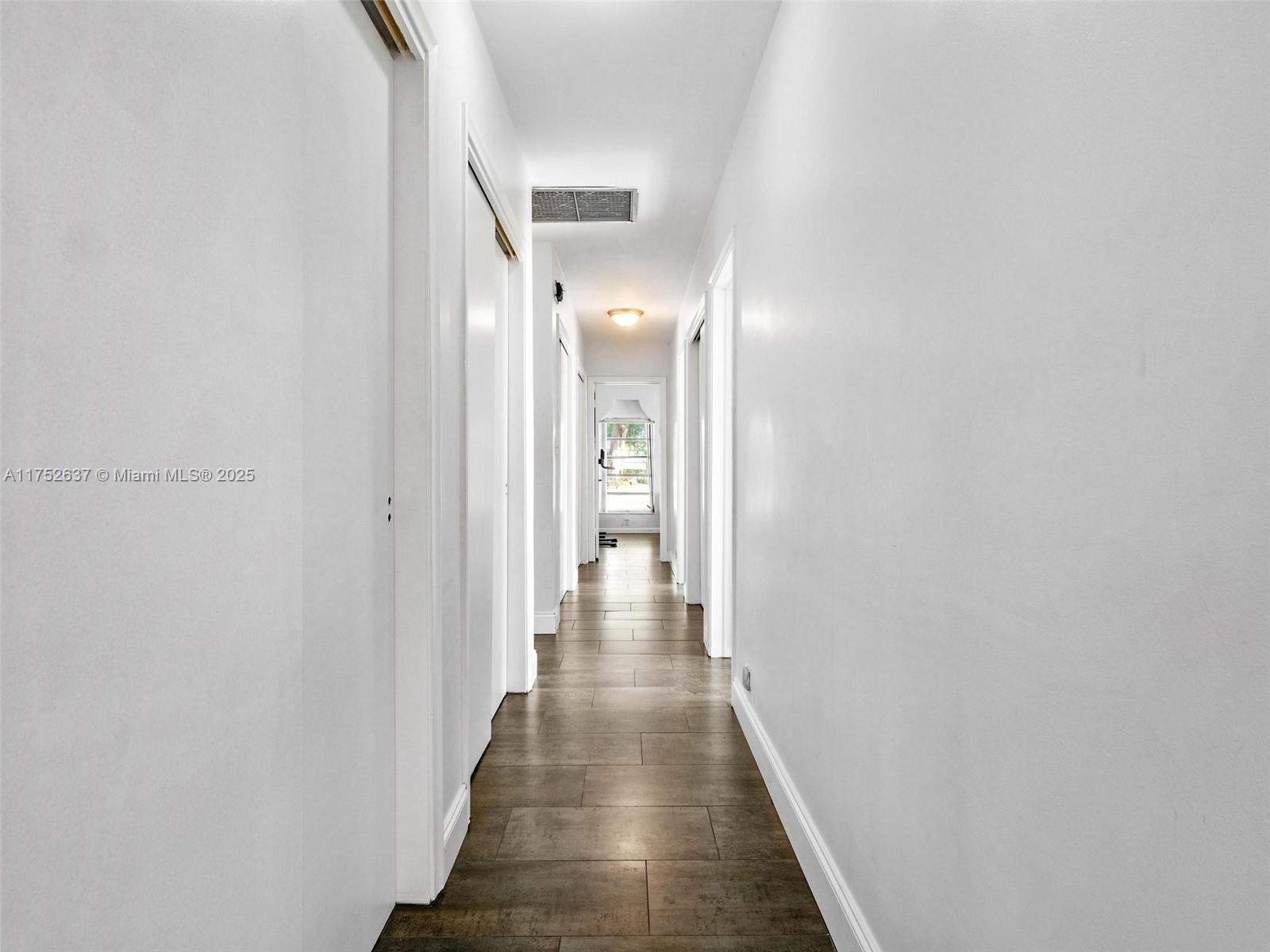 EMERALD HILLS - Residential