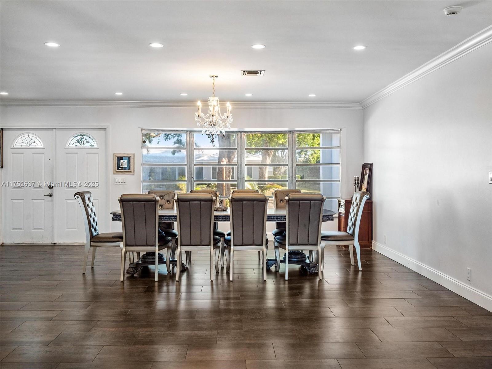 EMERALD HILLS - Residential