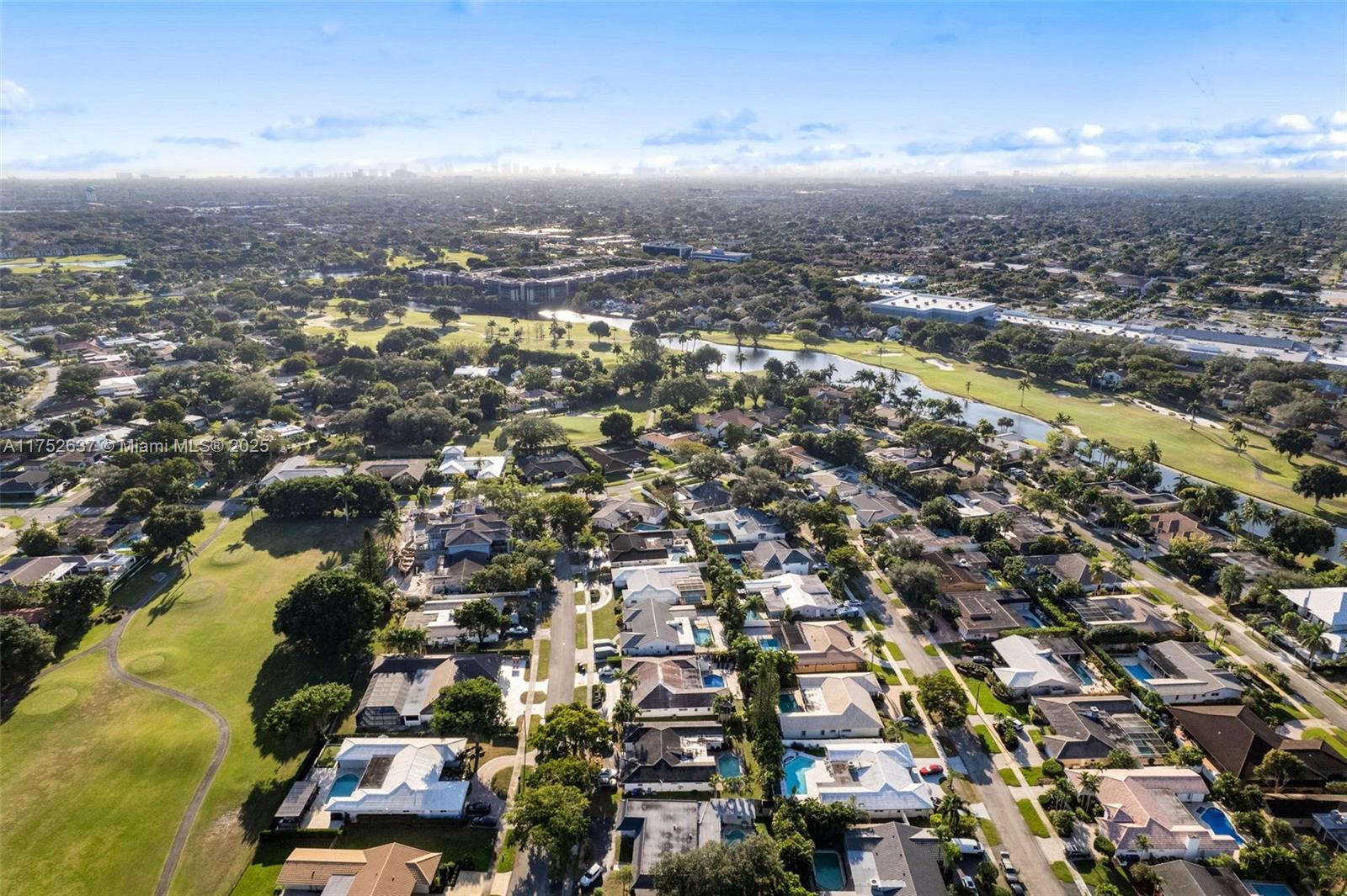 EMERALD HILLS - Residential