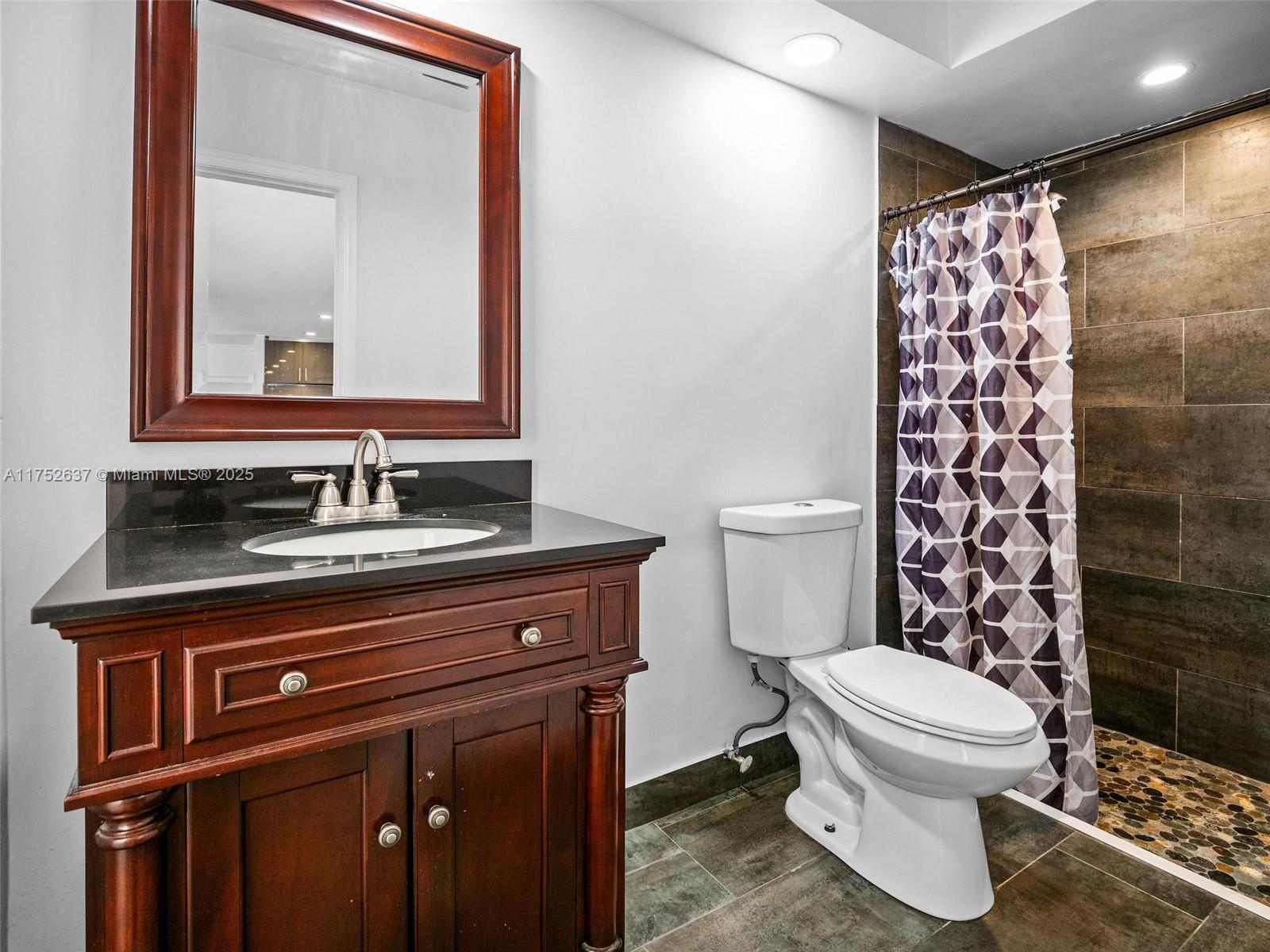 EMERALD HILLS - Residential