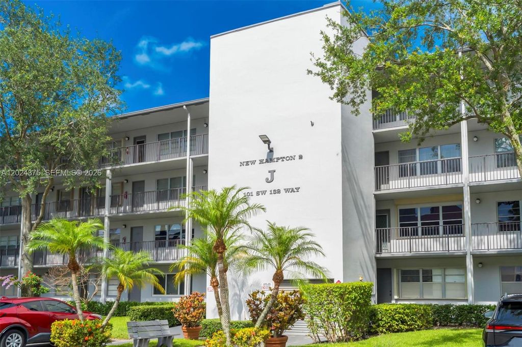 Photo of 101 SW 132nd Way #315J, Pembroke Pines, FL 33027 (MLS # A12024375)