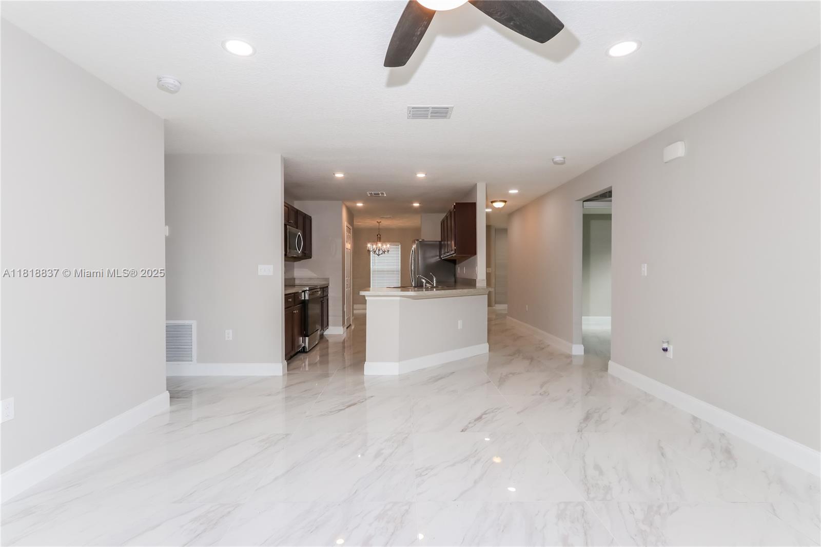 PORT ST LUCIE SECTION 23 - Residential