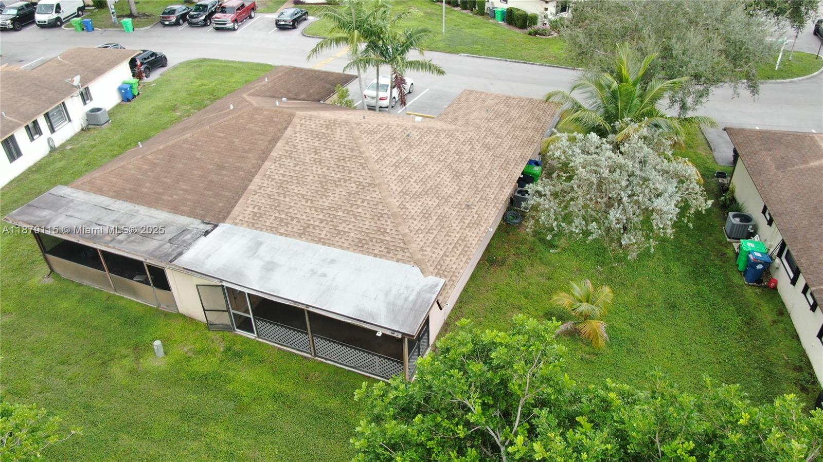 SUNRISE GOLF VILLAGE SEC - Residential