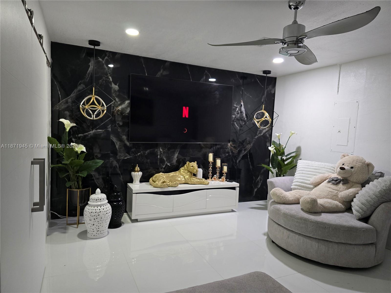 HUNTINGTON SECTION TWO - Residential