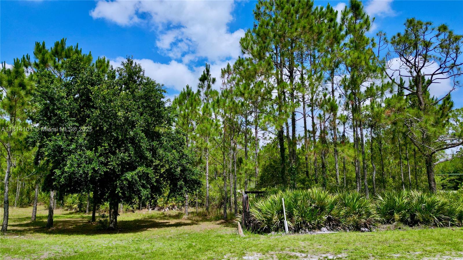 LAKE MONTAZA ESTATES - Residential