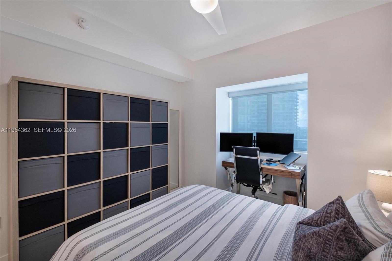 ONE PARAISO CONDO - Residential