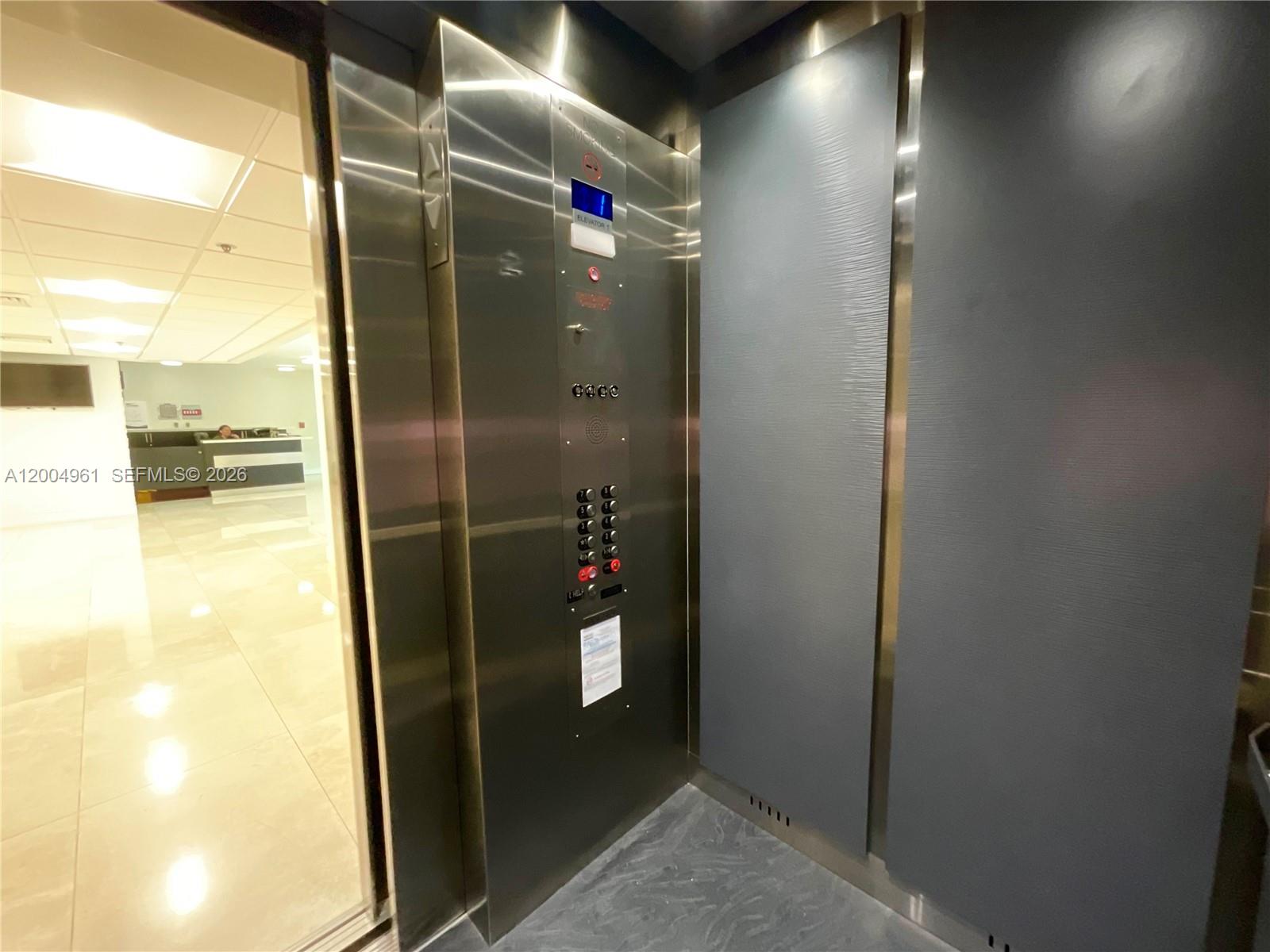 HILLCREST EAST NO 20 COND - Residential