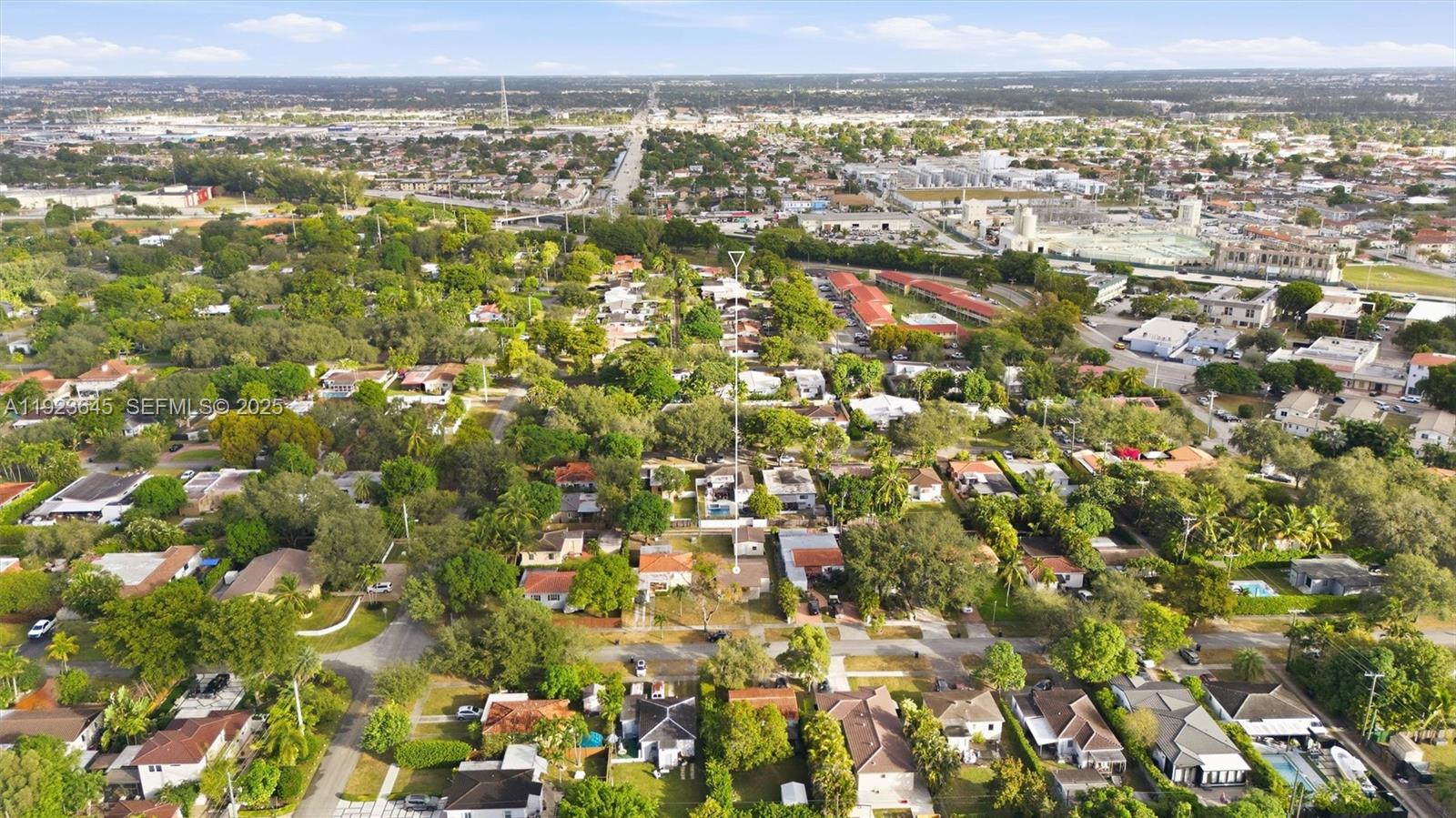 CINEMA PARK COUNTRY CLUB - Residential