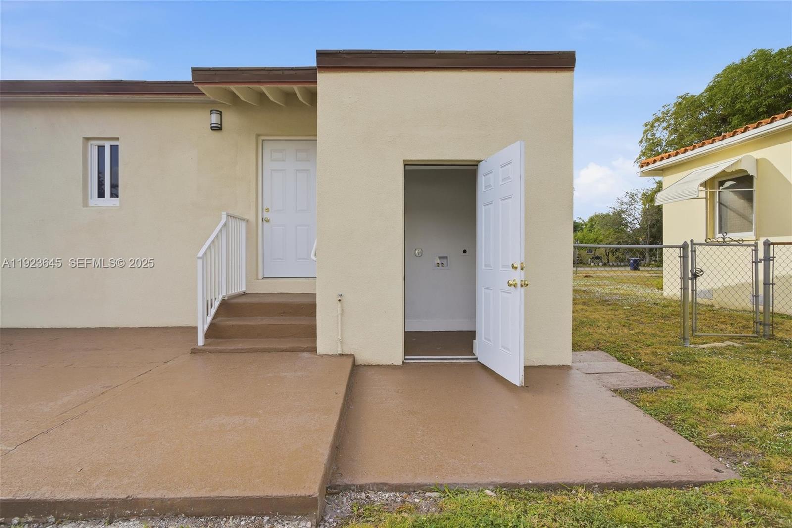 CINEMA PARK COUNTRY CLUB - Residential