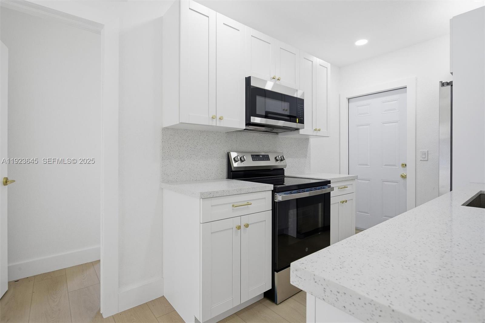 CINEMA PARK COUNTRY CLUB - Residential