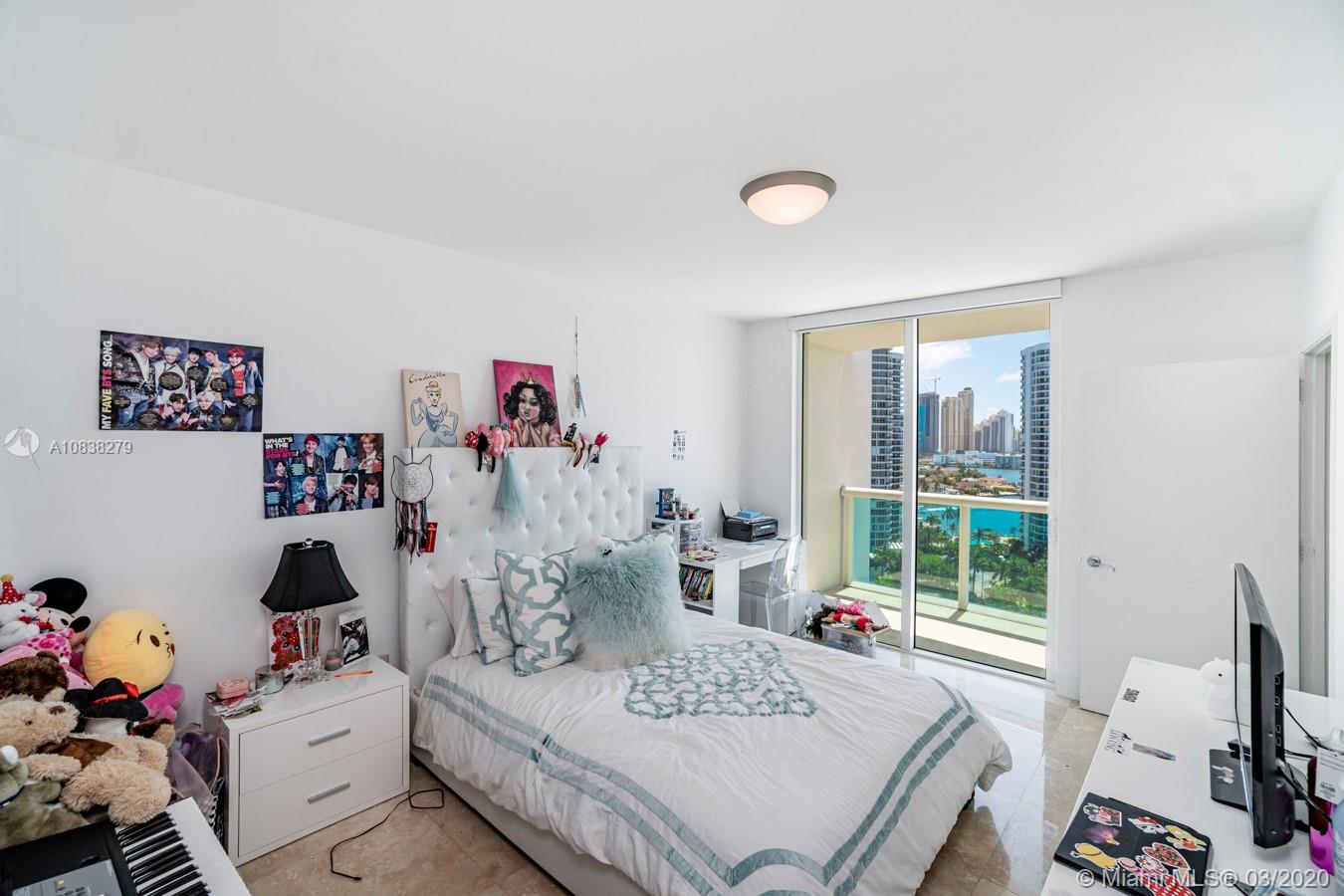 THE PARC AT TURNBERRY ISL - Residential