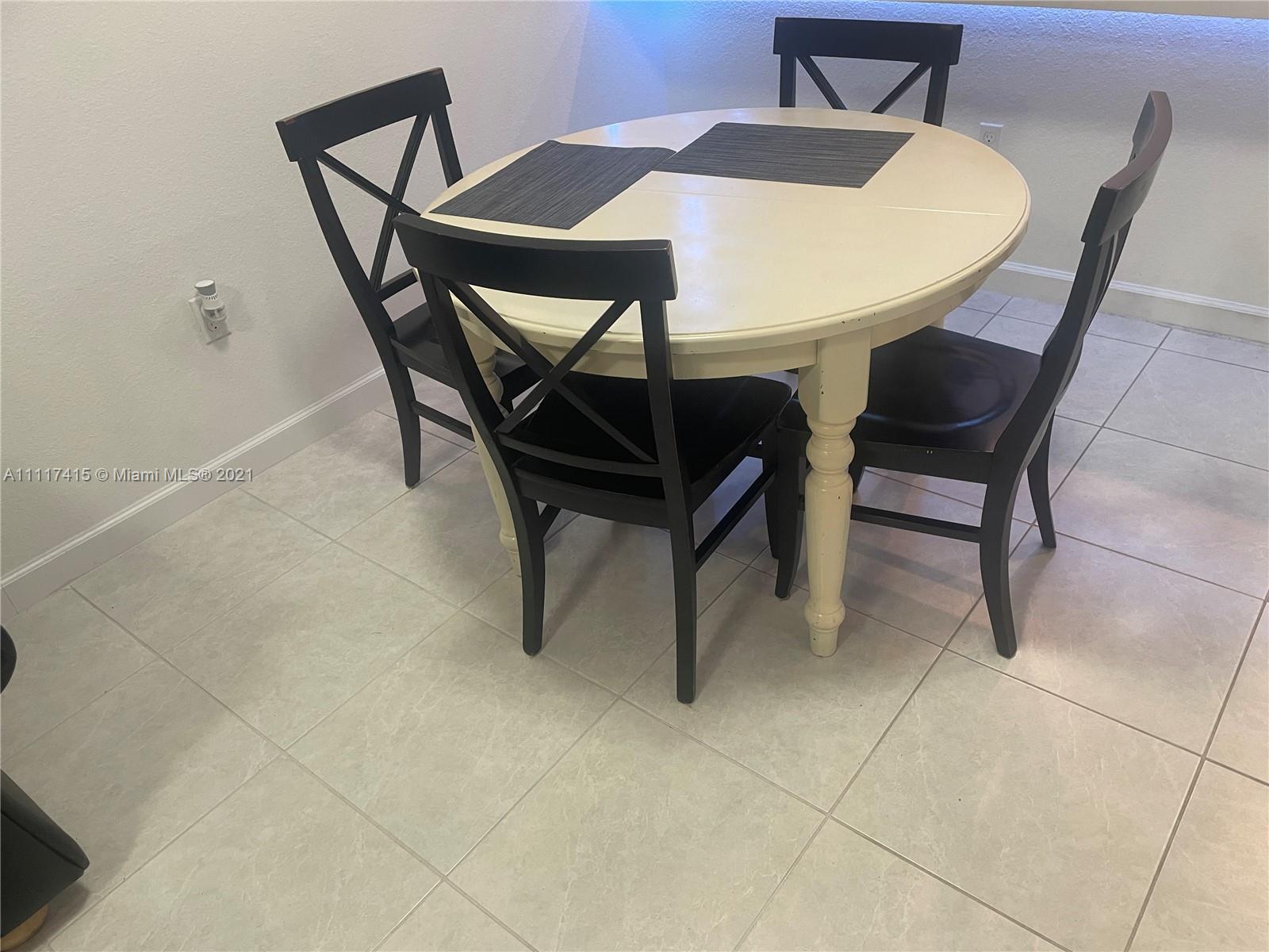 RESERVE AT EDGEWOOD - Residential Lease