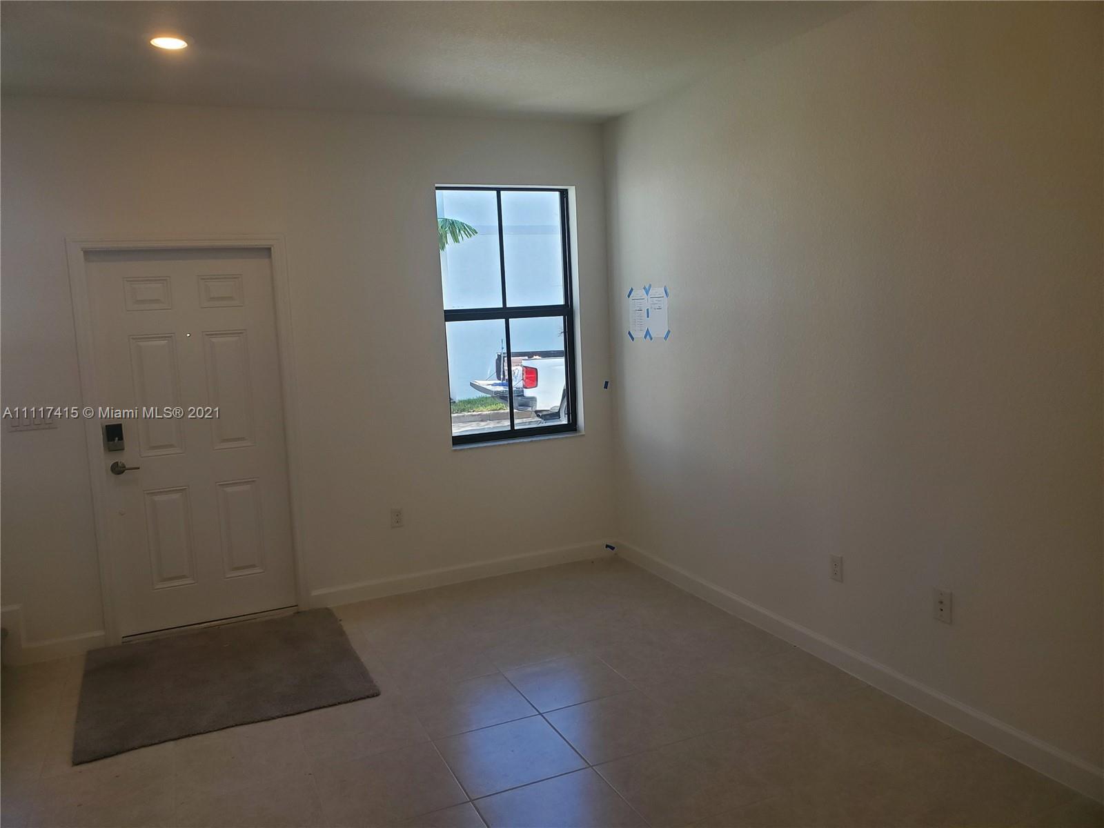 RESERVE AT EDGEWOOD - Residential Lease