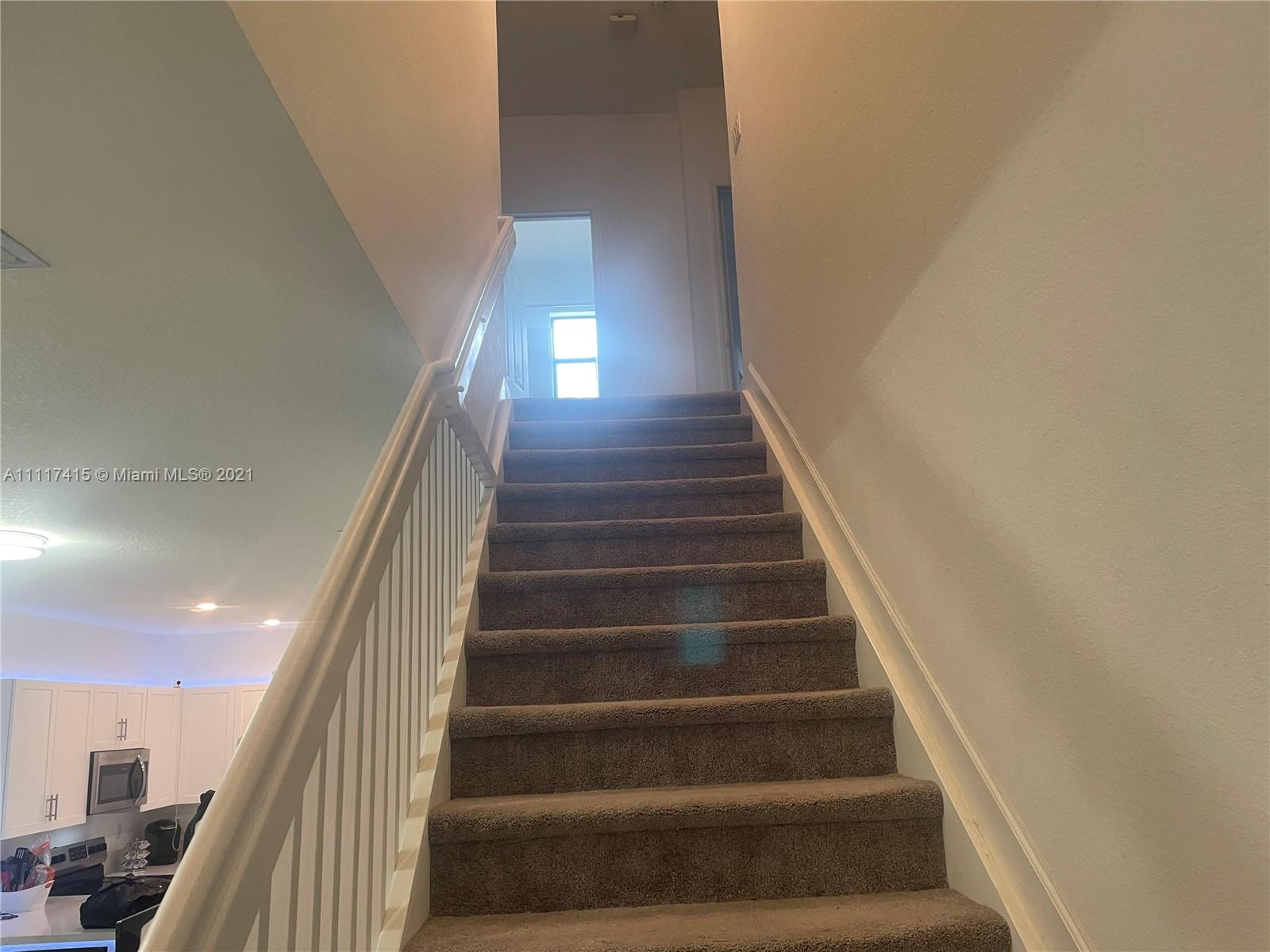 RESERVE AT EDGEWOOD - Residential Lease