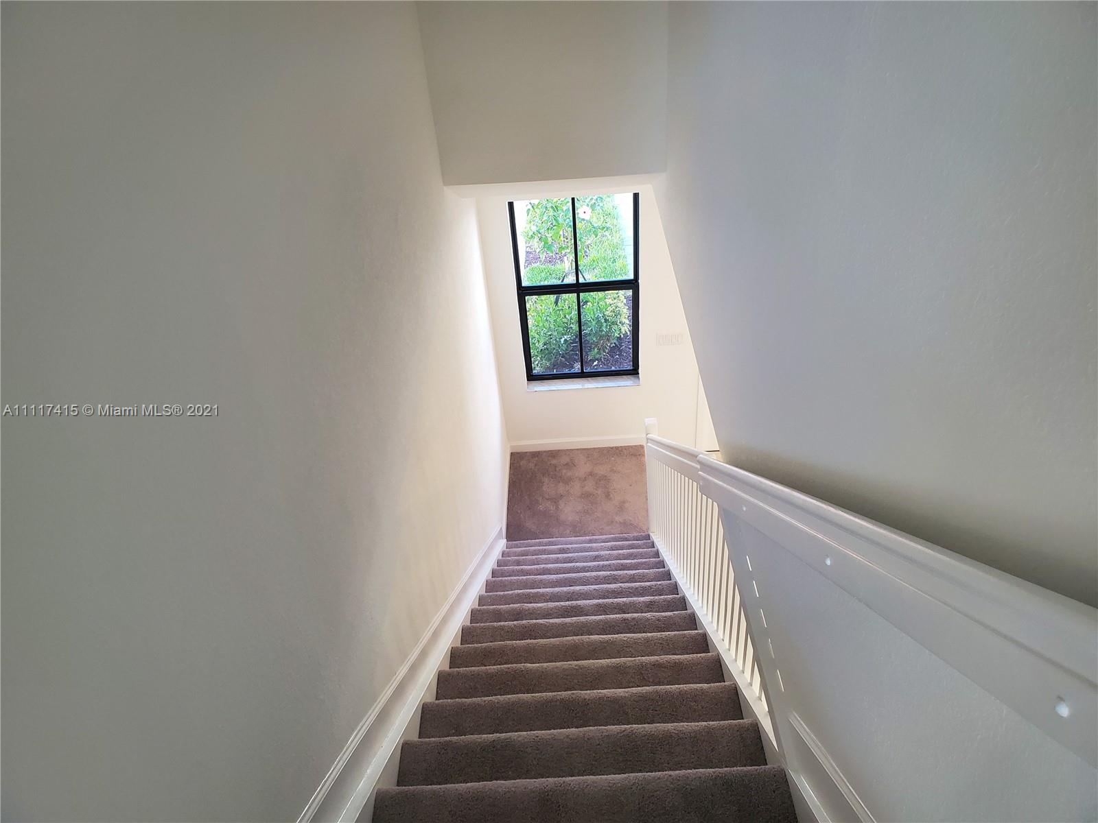 RESERVE AT EDGEWOOD - Residential Lease