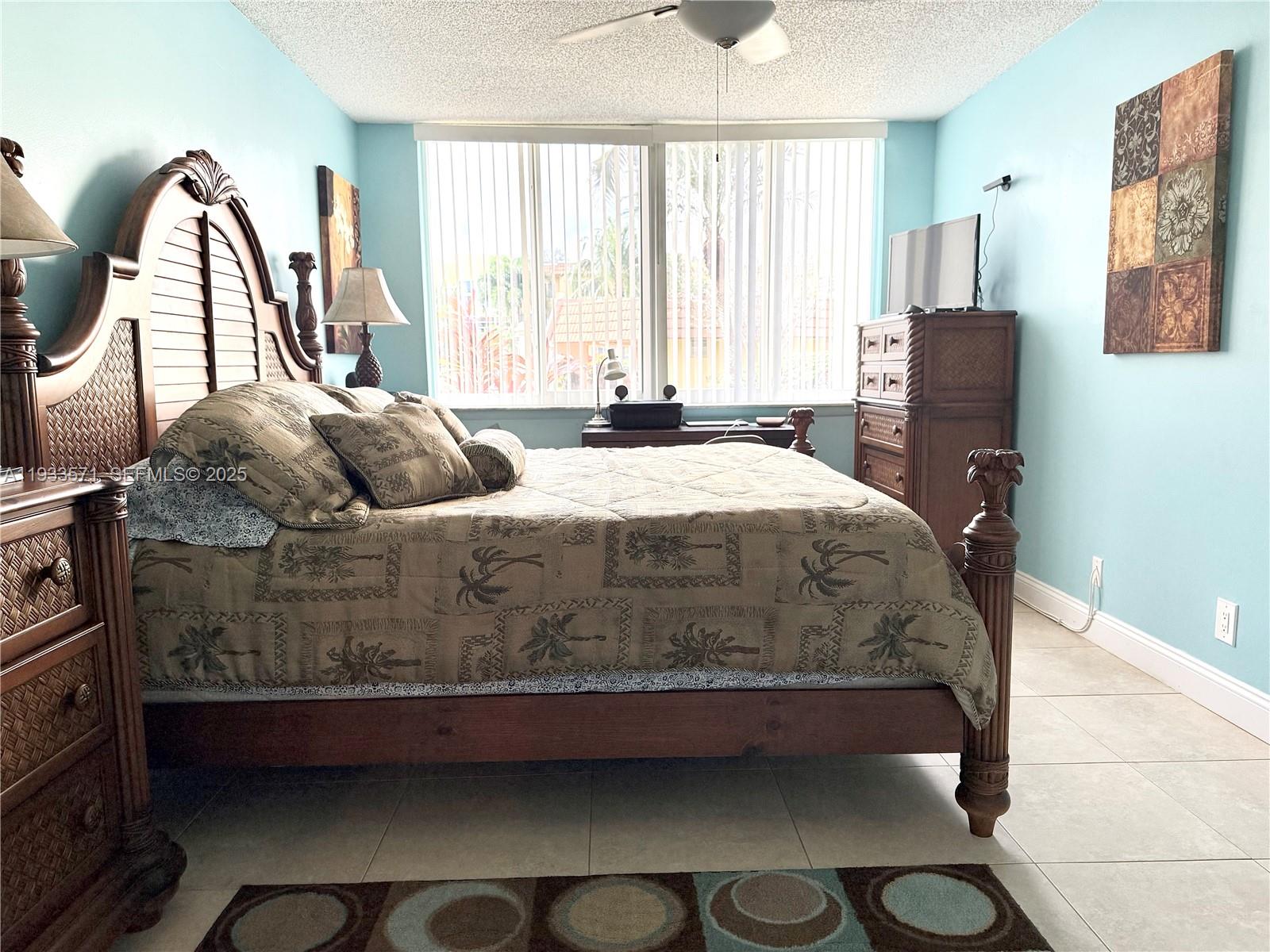 ROYAL PARK GARDENS II-D C - Residential