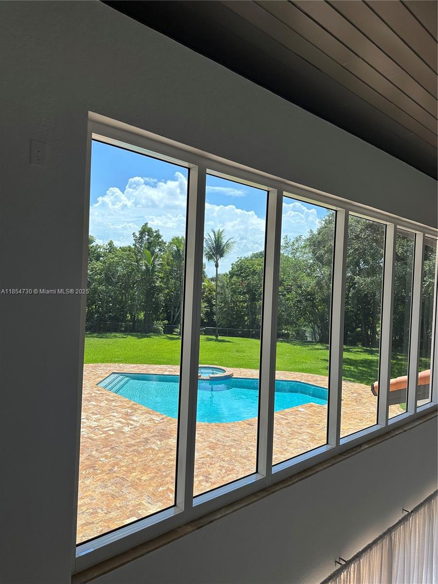 HELMS COUNTRY ESTATES RE- - Residential