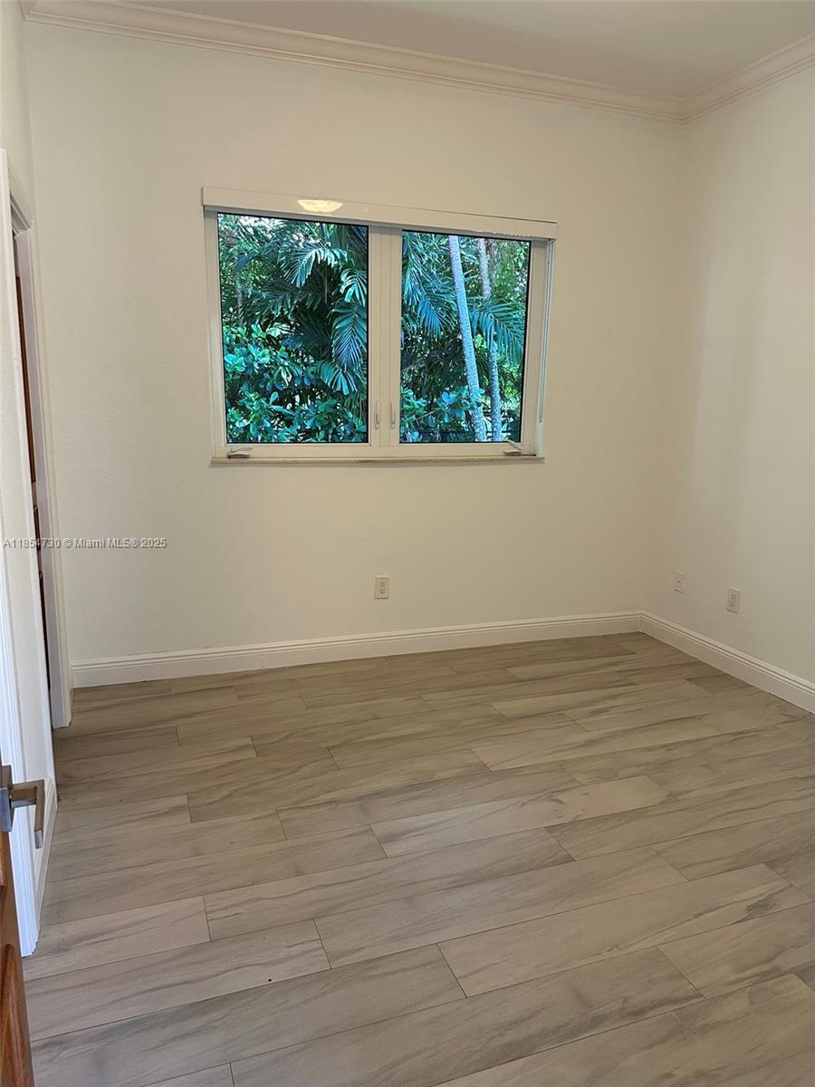 HELMS COUNTRY ESTATES RE- - Residential