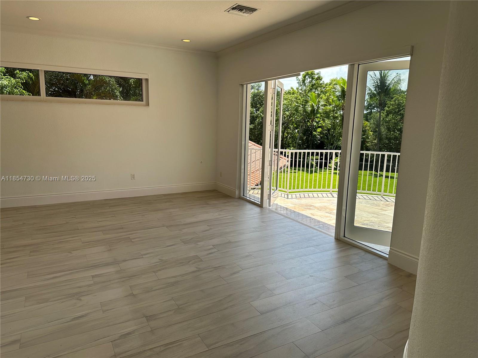 HELMS COUNTRY ESTATES RE- - Residential