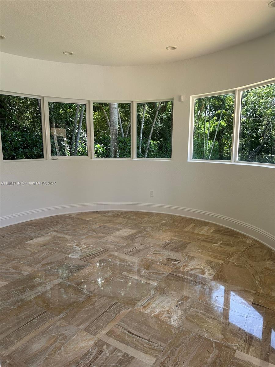 HELMS COUNTRY ESTATES RE- - Residential