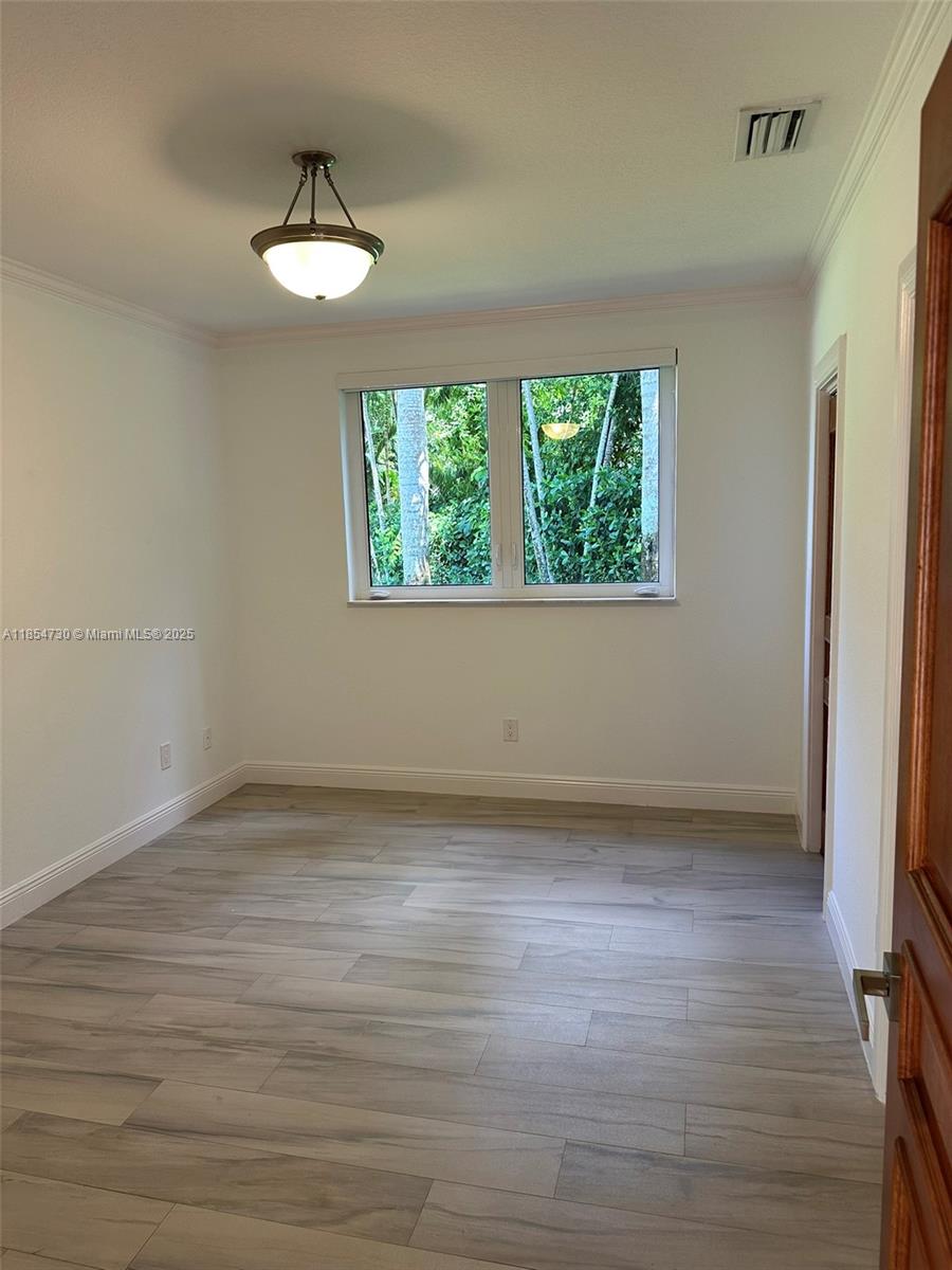 HELMS COUNTRY ESTATES RE- - Residential