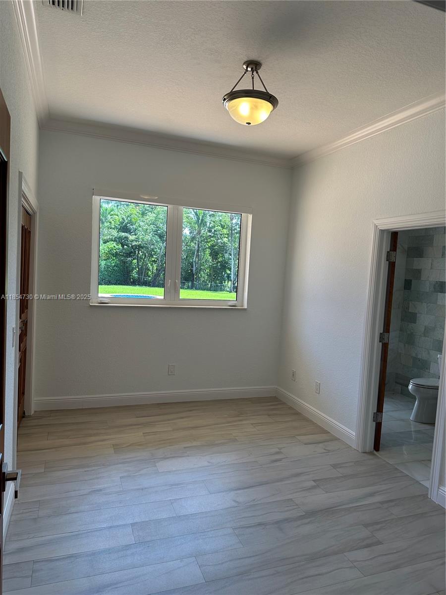 HELMS COUNTRY ESTATES RE- - Residential