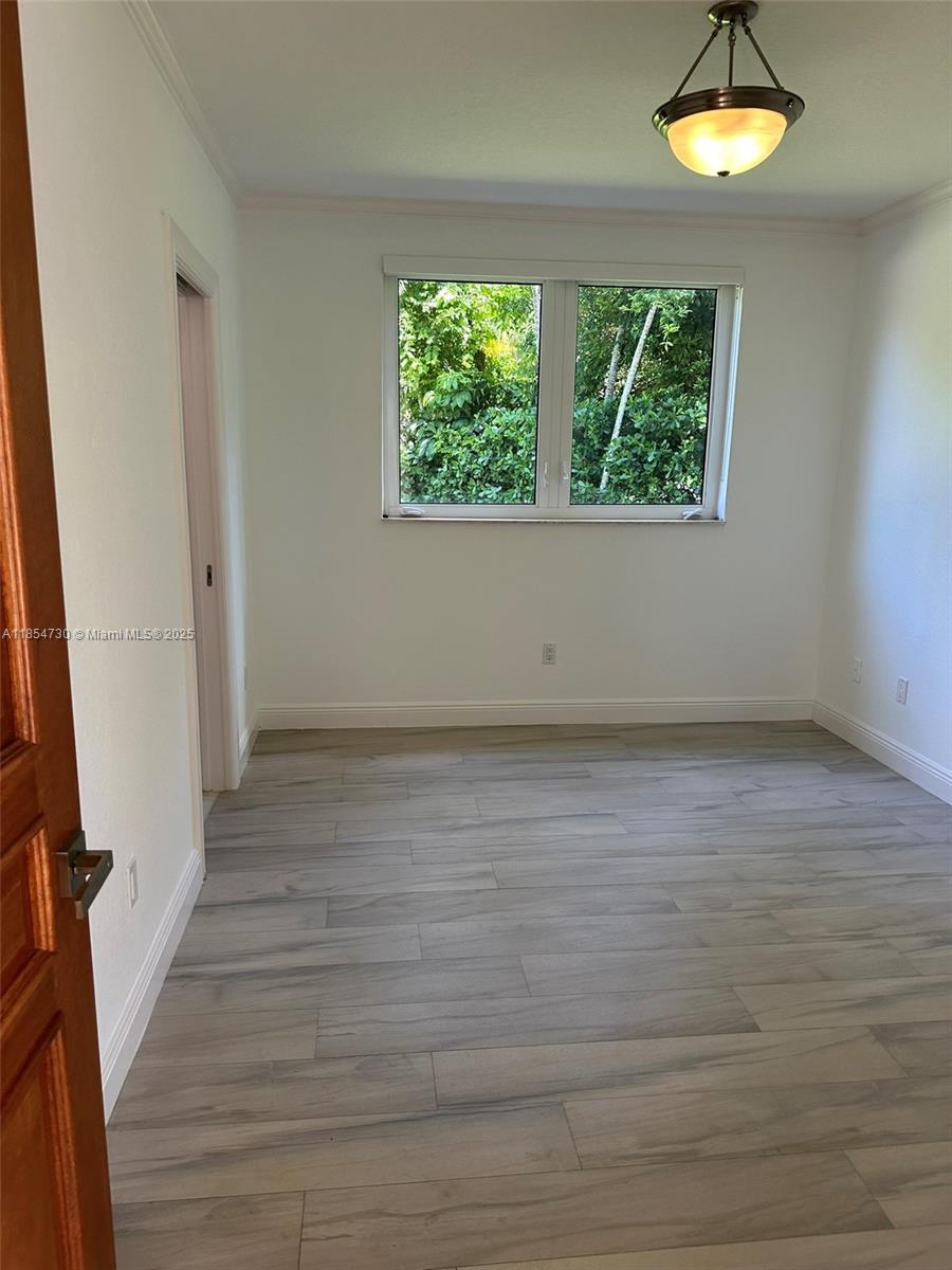 HELMS COUNTRY ESTATES RE- - Residential