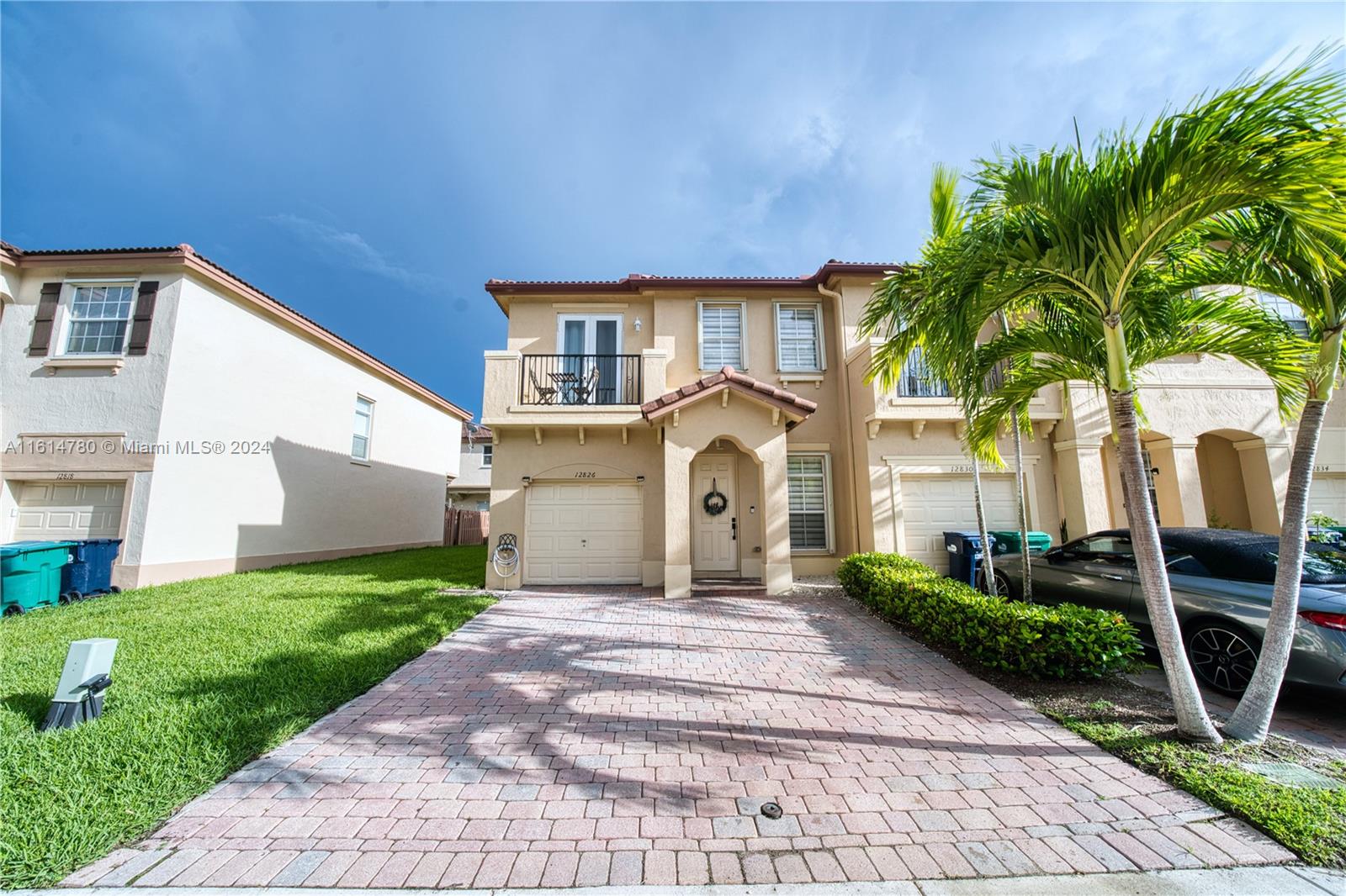 COURTS AT TUSCANY - Residential Lease