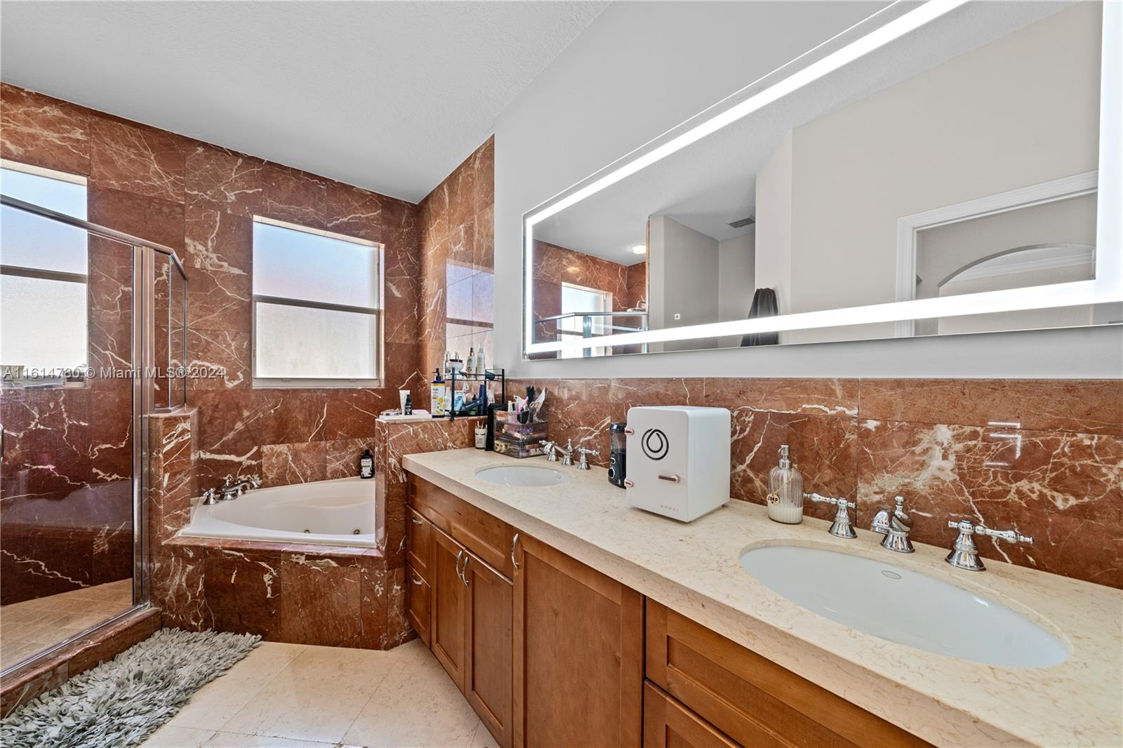 COURTS AT TUSCANY - Residential Lease