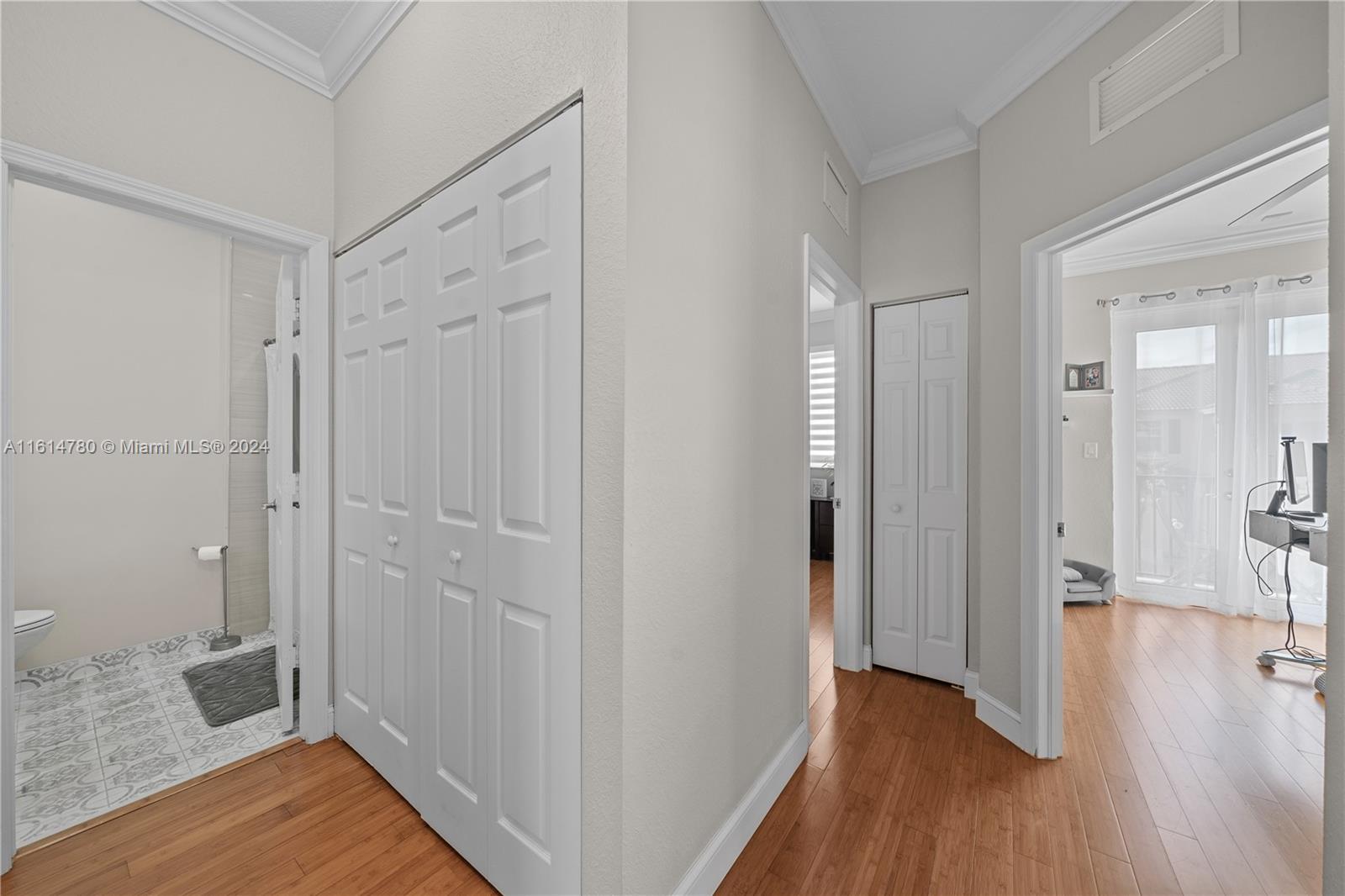 COURTS AT TUSCANY - Residential Lease