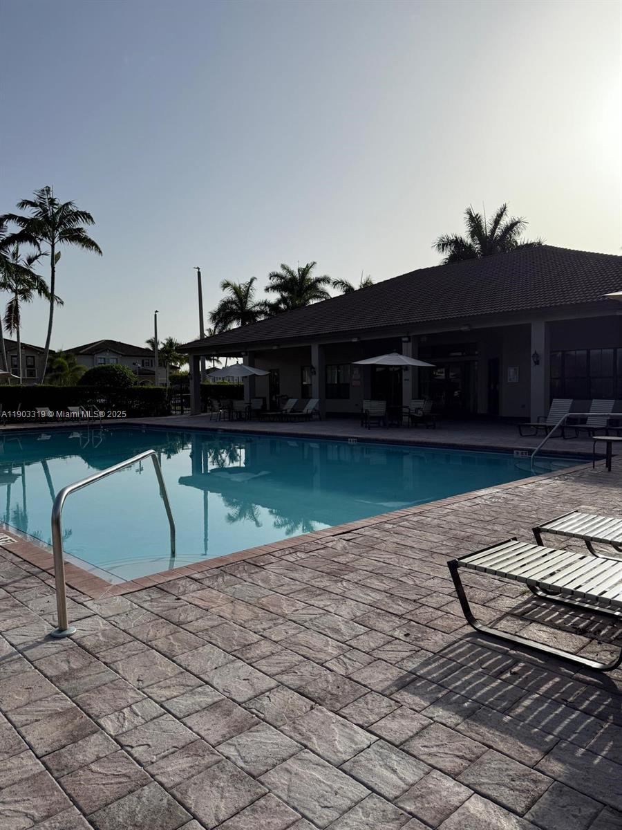 CENTURY GARDENS AT TAMIAM - Residential Lease