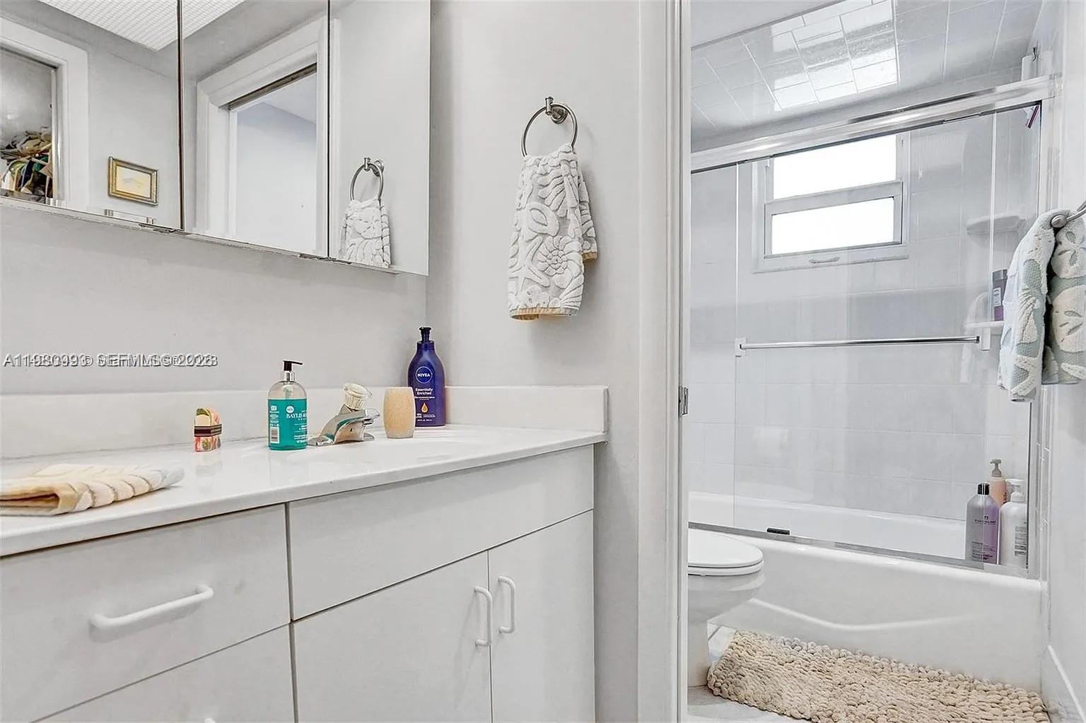 LEISURE GARDENS CONDO - Residential Lease