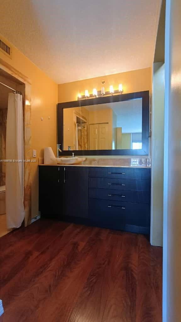 THE YACHT CLUB AT AVENTUR - Residential Lease