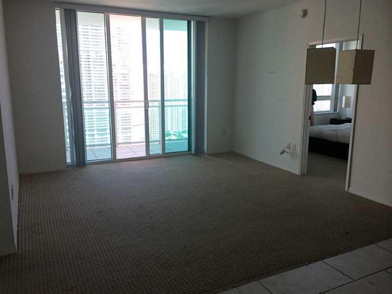 THE PLAZA 851 BRICKELL CO - Residential Lease