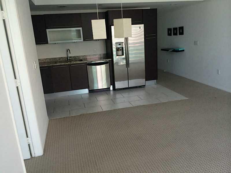 THE PLAZA 851 BRICKELL CO - Residential Lease
