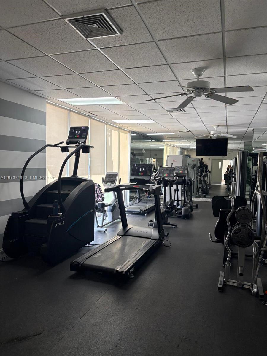 BAYVIEW TOWERS CONDO SOUT - Residential