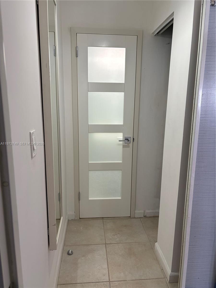 BAYVIEW TOWERS CONDO SOUT - Residential